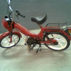 Tomos Tomos •• quadro solgt