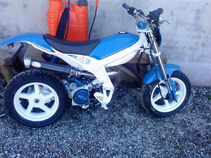 Suzuki street magic *solgt* billede 1