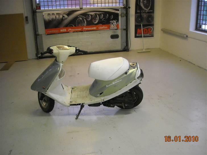 Yamaha Jog Artistic Spec.(solgt) billede 5