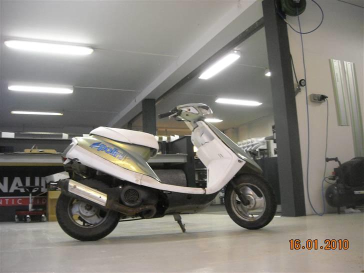 Yamaha Jog Artistic Spec.(solgt) billede 6