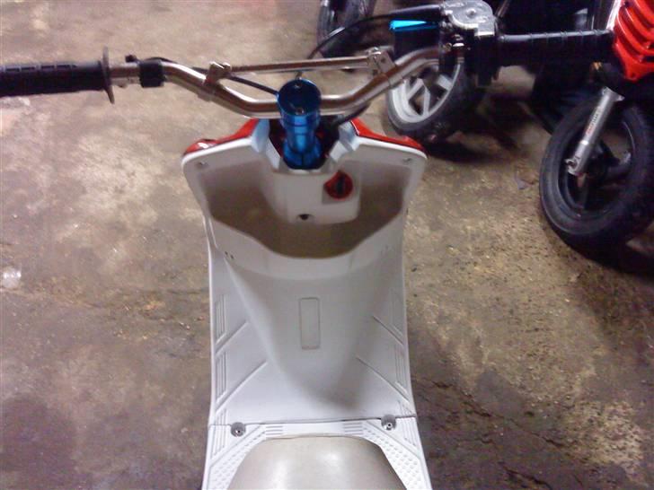 Yamaha jog solgt - som den ser ud nu billede 10