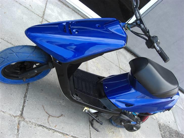 Yamaha Jog FS byttet - Taget den 08/04/09, UNDER SKJOLDET ER SORT NU ! billede 19