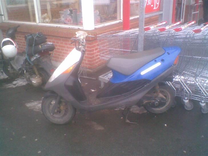 Suzuki AP50 GUNNAR ( GI EN LAV ) - <ferrari gert     og      lambo gunnar billede 3