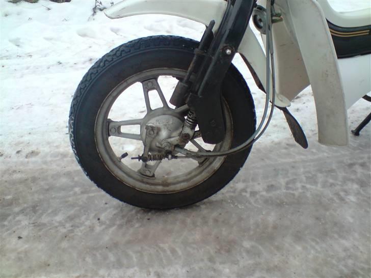 Suzuki FZ50 solgt - forfælg billede 3