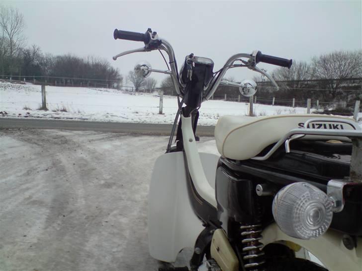 Suzuki FZ50 solgt - de hvide blink :D billede 6