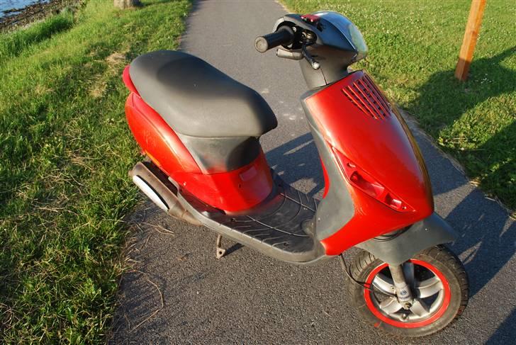 Piaggio new zip  har den ikke mer billede 4