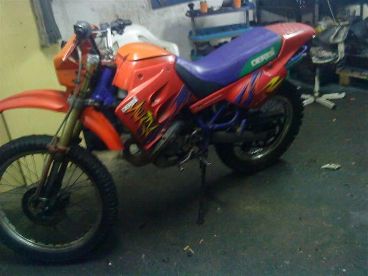 Derbi senda r solgt død billede 1