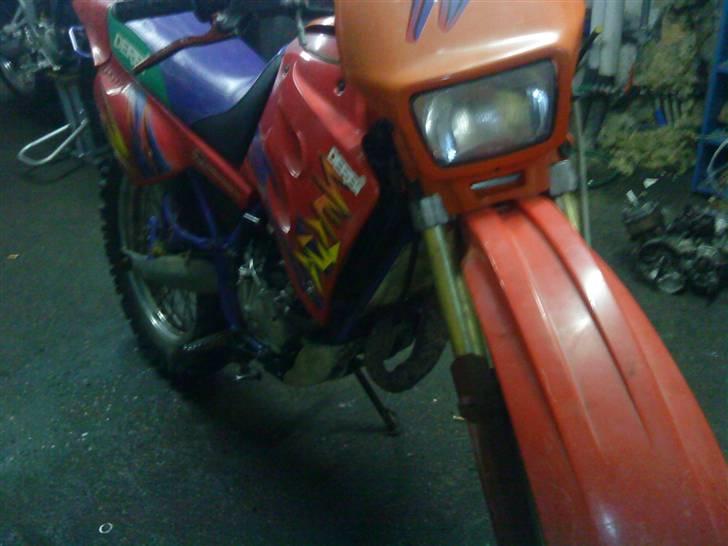 Derbi senda r solgt død billede 6