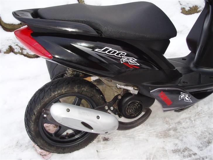 Yamaha jog r/ det sorte LYN.... billede 5