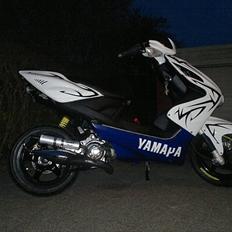 Yamaha Aerox Valentino Rossi  