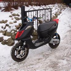 Aprilia sonrox 70cc . solgt 