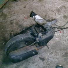 Yamaha Jog space (Projekt 40%)