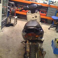 Aprilia sonic LC Solgt