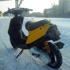 Yamaha Jog AS "SOLGT"