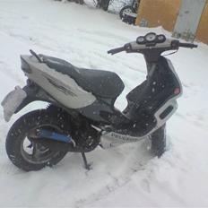 Peugeot speedfight 1 lc byttet