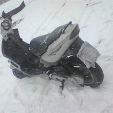 Peugeot speedfight 1 lc byttet