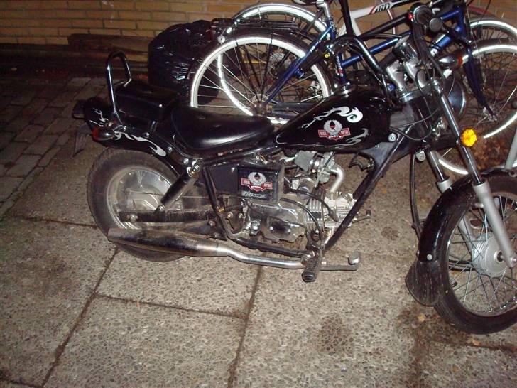 Regal Raptor 50Qe-3 billede 1