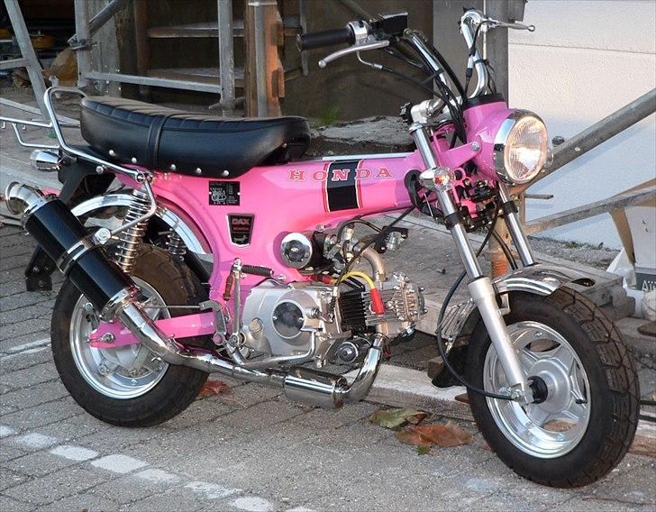 Skyteam Dax St50 **SOLGT** billede 1