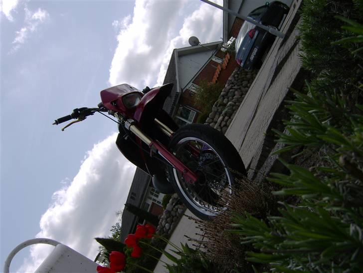 Suzuki smx byttet til jog r :)  - så er dem sku færdig :D  billede 1