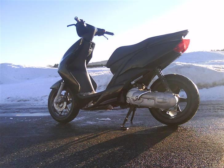 Yamaha jog R >>byttet<< billede 4