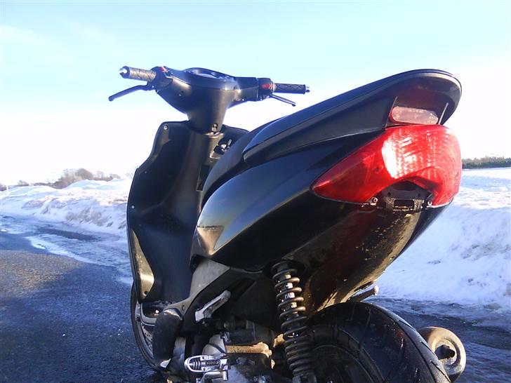 Yamaha jog R >>byttet<< billede 6