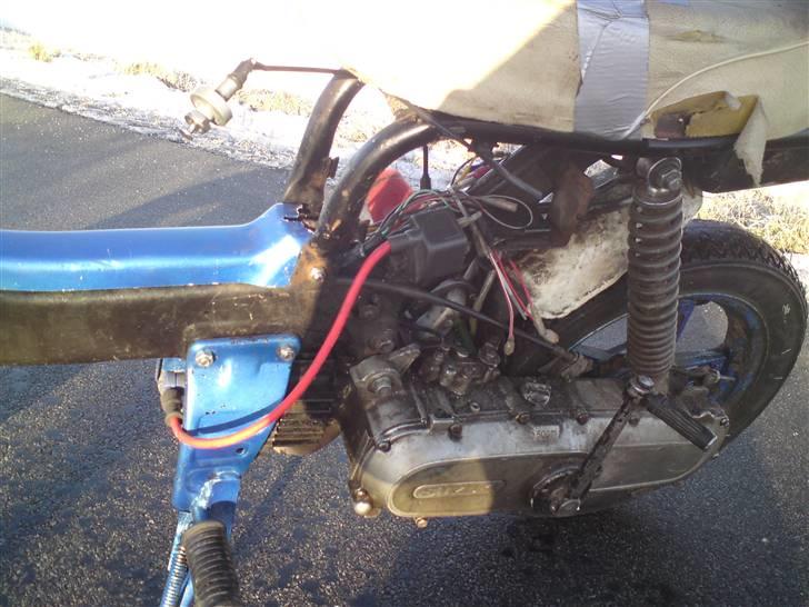 Suzuki fz 50             (SOLGT) billede 4