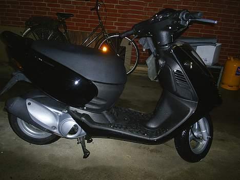 Aprilia Sonic "6800-Guys" - samme dag som jeg købte den ;D  billede 12