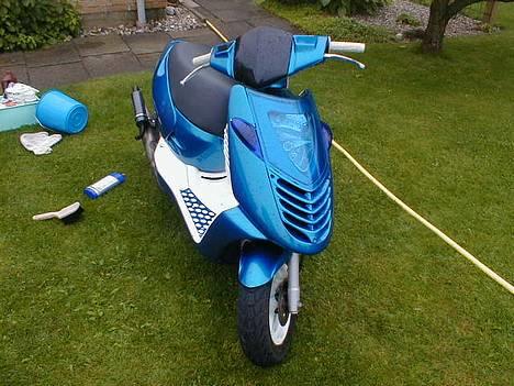 Aprilia Sonic 02'   - DHS  CRASH - Ny vasket, er hun ikke smuk :D billede 2