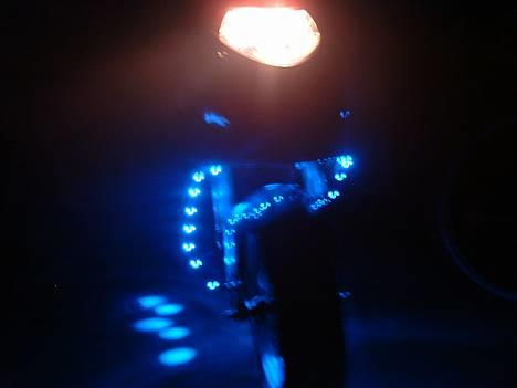 Suzuki katana ac solgt billede 3