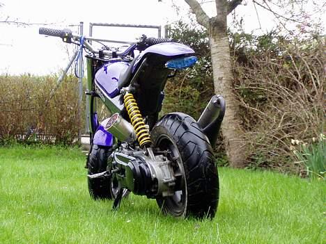 Suzuki Street magic [SOLGT] billede 3