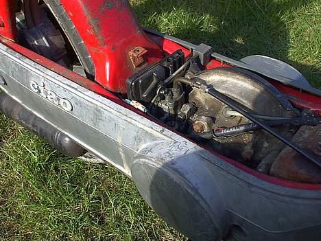 Vespa Ciao >SOOOLGT!< - Motorrummet igen.. :D billede 9