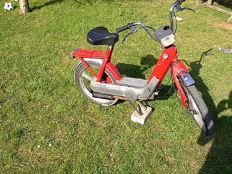 Vespa Ciao >SOOOLGT!< - Nyt billede.. Uden gaffatape og pedaler.. ;) billede 10