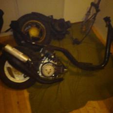 Aprilia sonic projekt