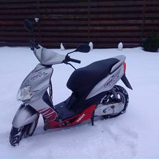 Yamaha Jog R . Byttet med aerox 