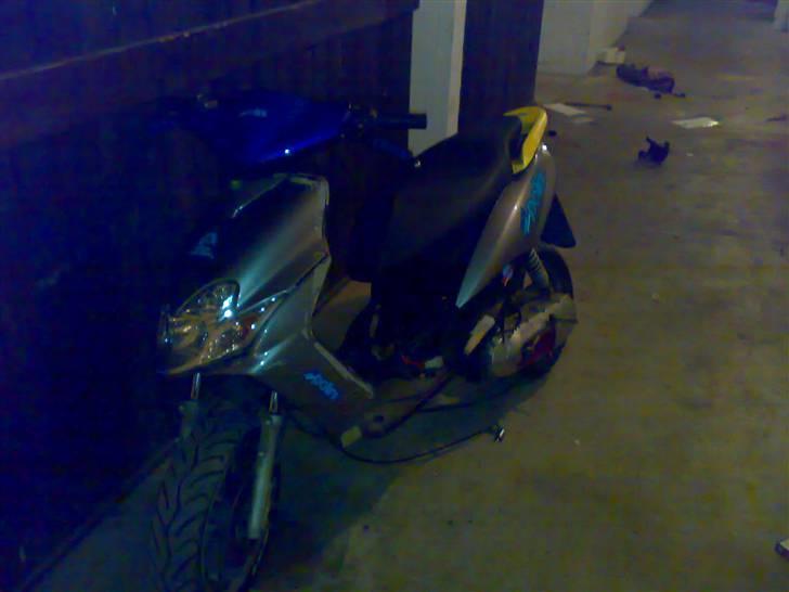 Yamaha jog r bytet til jog  billede 8