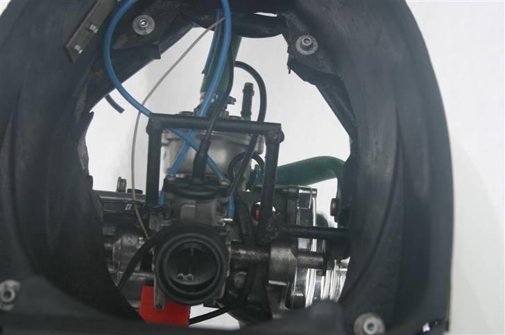 Yamaha jog RR  (byttet) billede 17