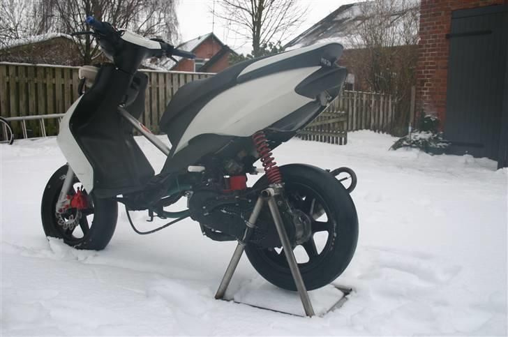 Yamaha jog RR  (byttet) billede 18