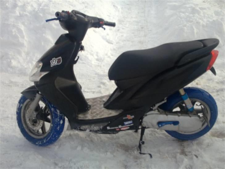 Yamaha jog r  (SOLGT) billede 9