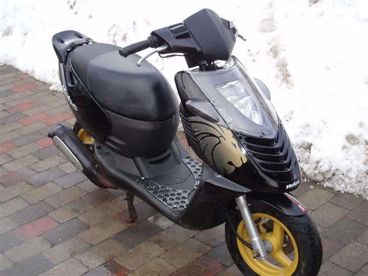 Aprilia sonic,(DET SORTE DYR1.) billede 3
