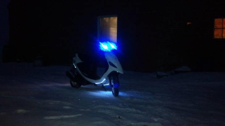 PGO White Magic billede 1