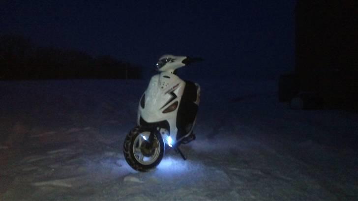 PGO White Magic billede 2