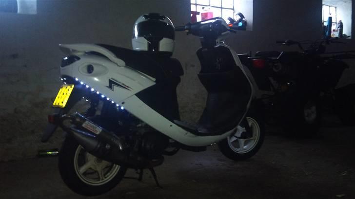 PGO White Magic billede 6