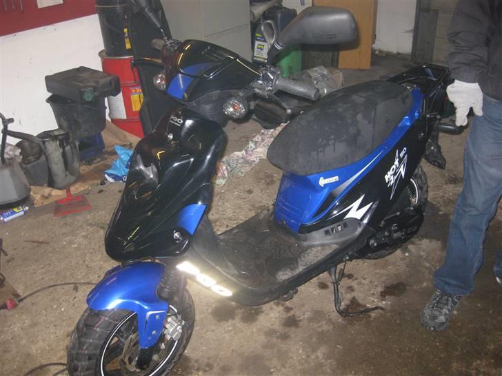 PGO hot 50 ( SOLGT ) billede 1