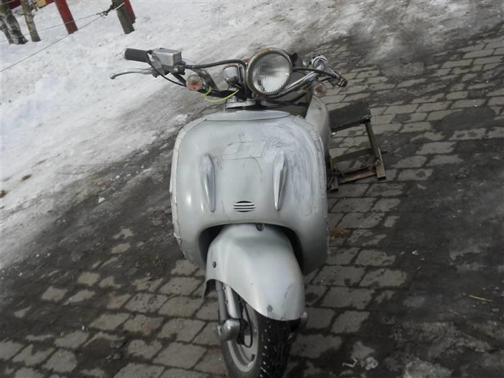 Bella 50  billede 2