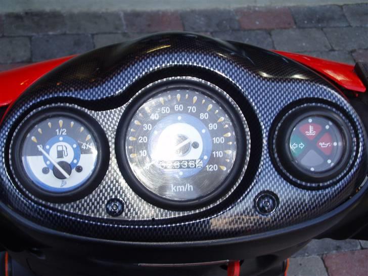 Suzuki katana/den røde mis/SOLGT billede 4