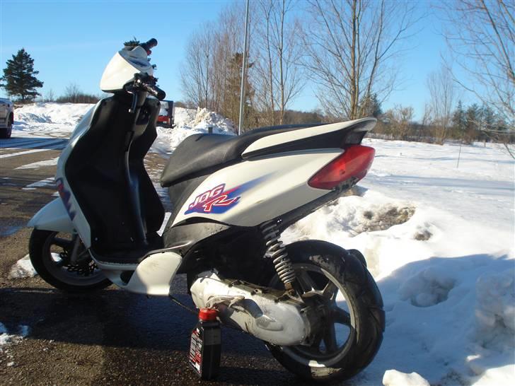 Yamaha jog R (Solgt) billede 2