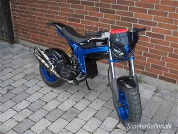 Suzuki street magic billede 3