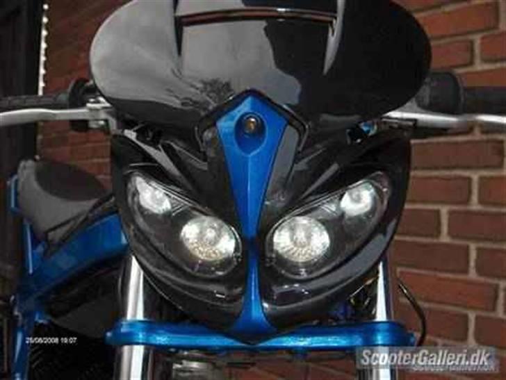 Suzuki street magic billede 4