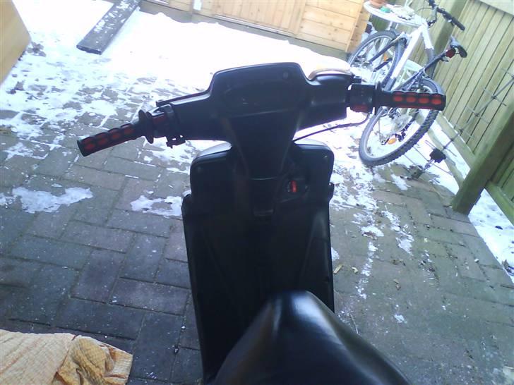 Yamaha Bws SOLGT billede 4