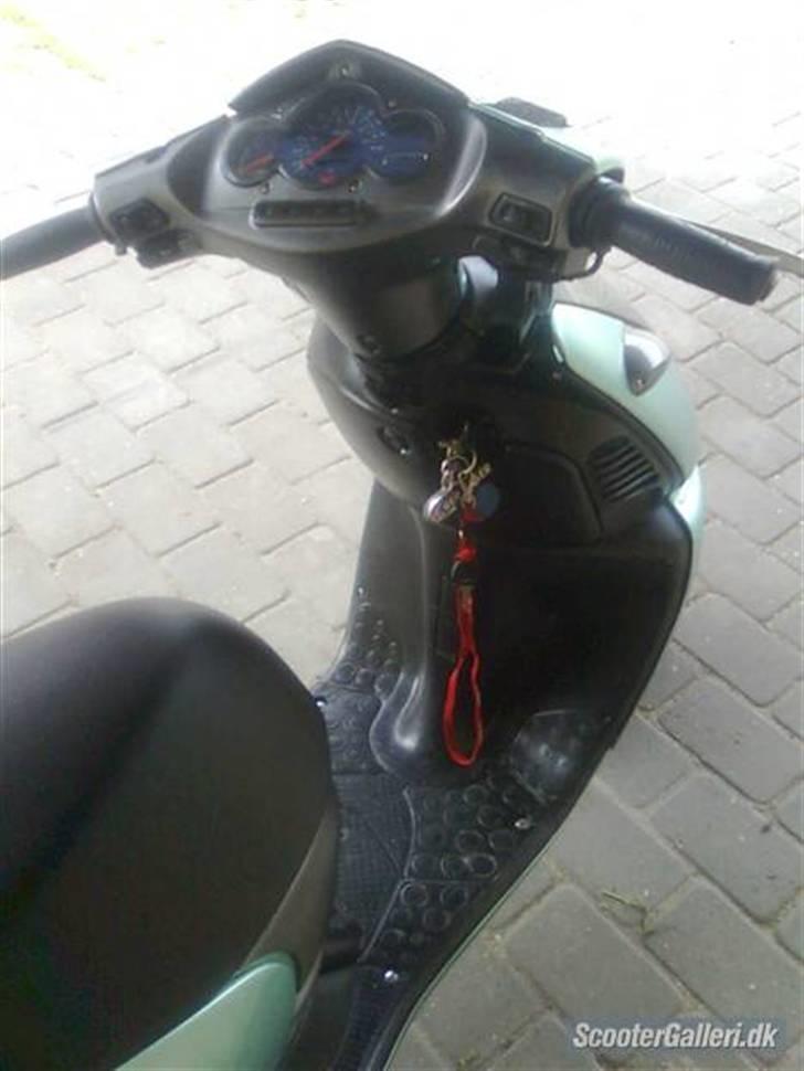 Aprilia sonic SÆLGES eller BYTTES billede 5